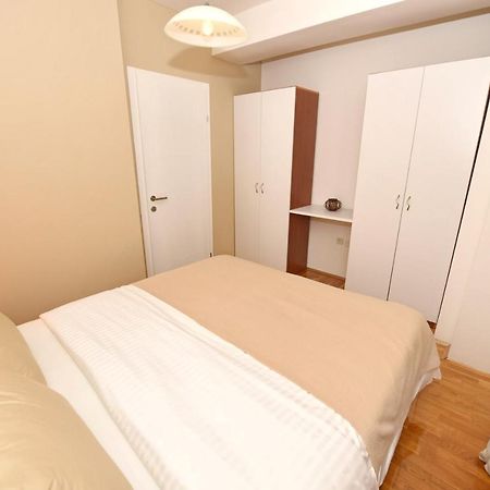 Si Apartments Ohrid With Free Parking Exteriör bild