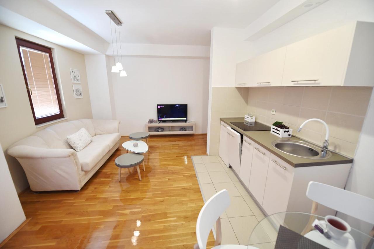 Si Apartments Ohrid With Free Parking Exteriör bild