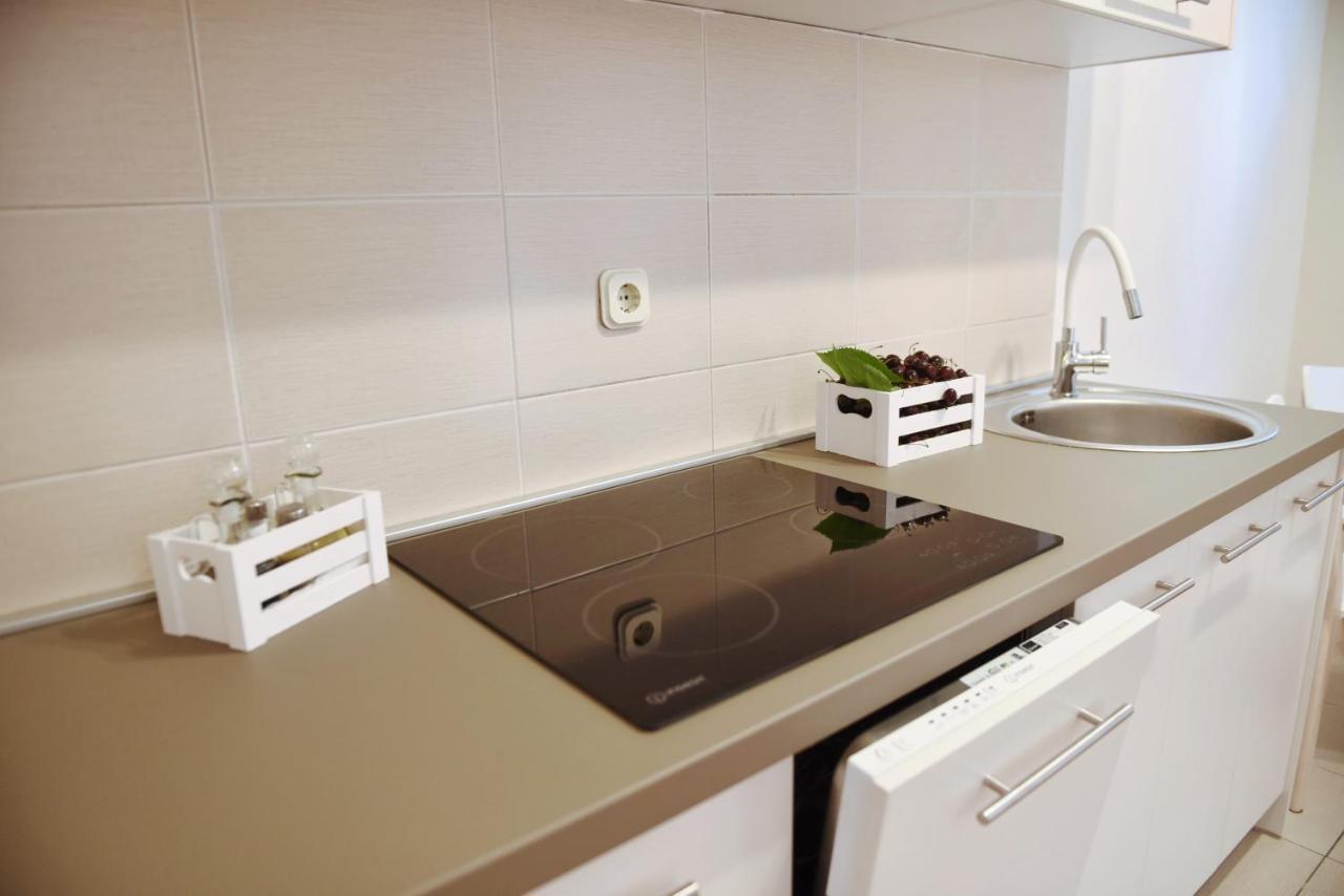 Si Apartments Ohrid With Free Parking Exteriör bild