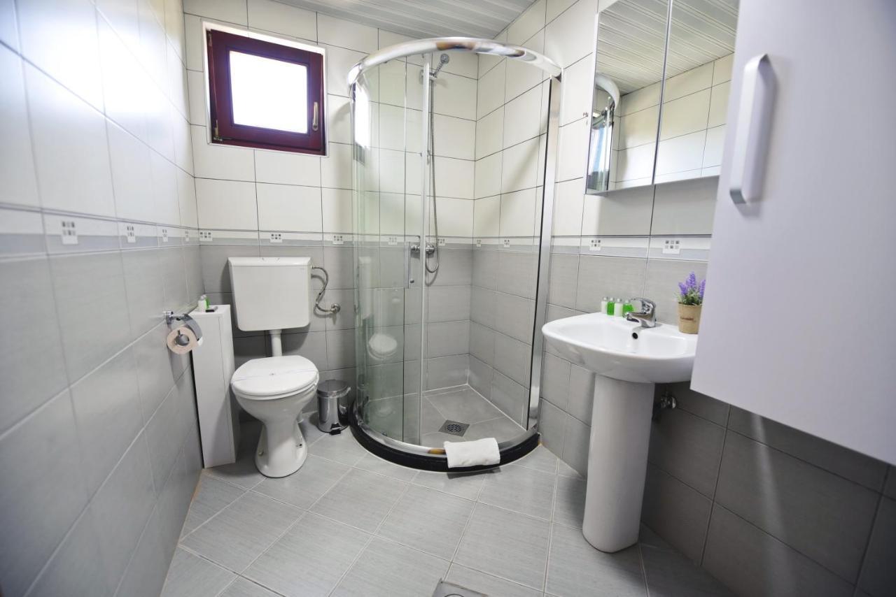 Si Apartments Ohrid With Free Parking Exteriör bild