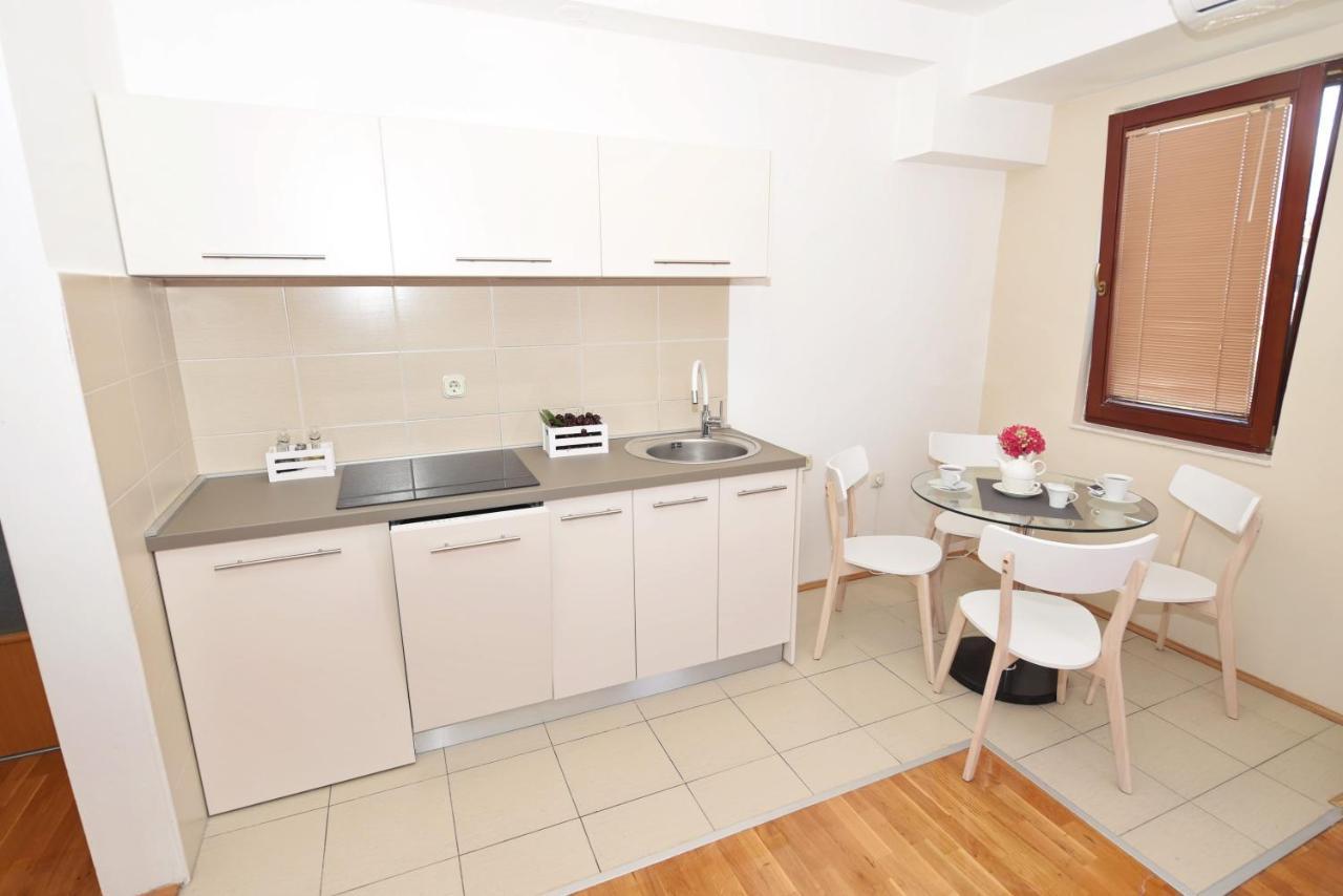 Si Apartments Ohrid With Free Parking Exteriör bild