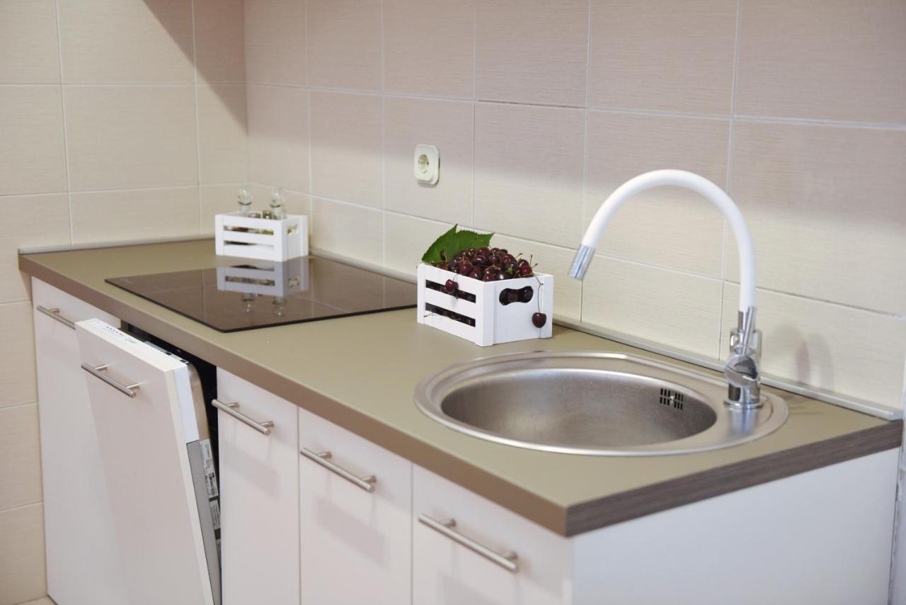Si Apartments Ohrid With Free Parking Exteriör bild